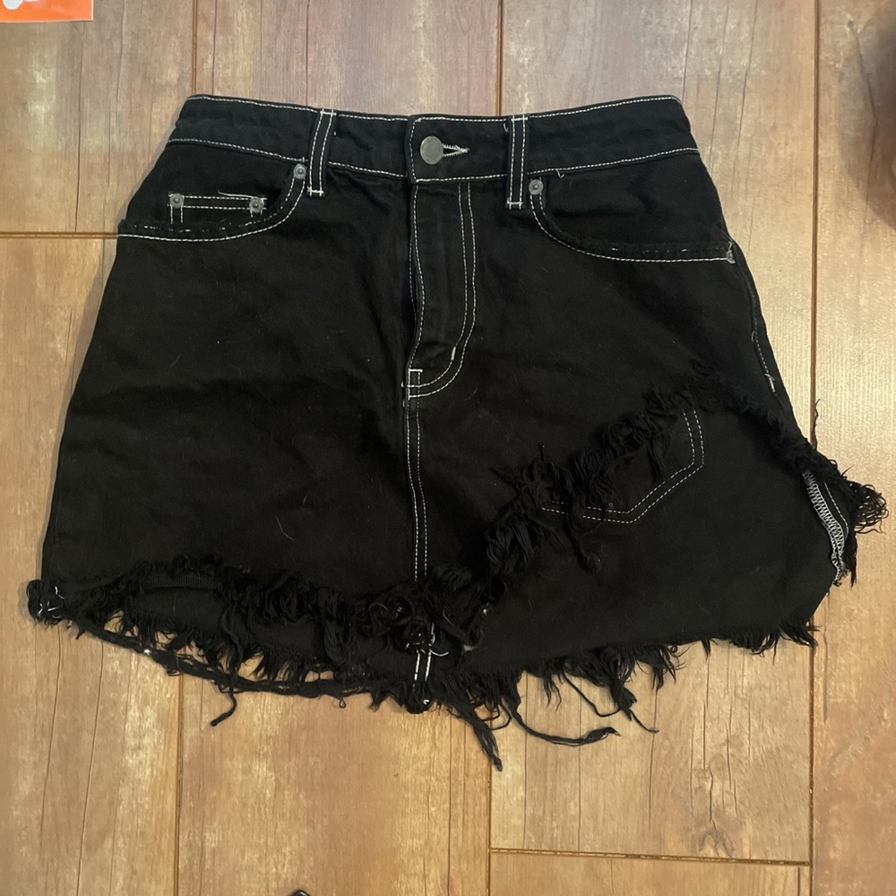 Grunge distressed skirt